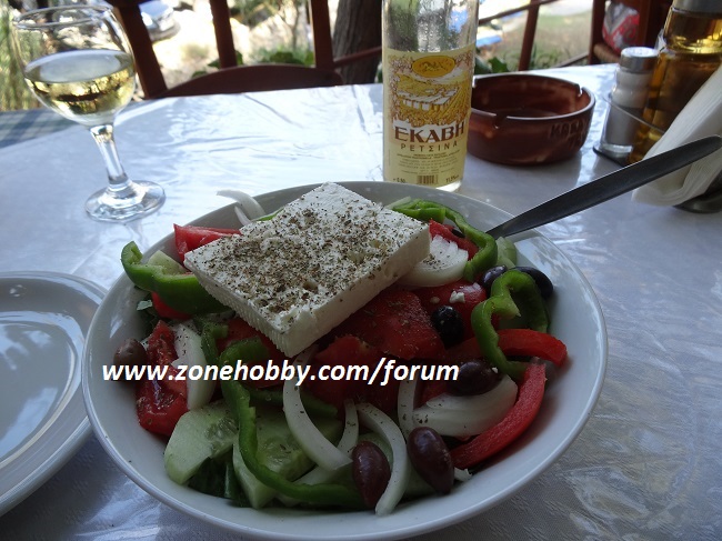 greceskij salat.jpg